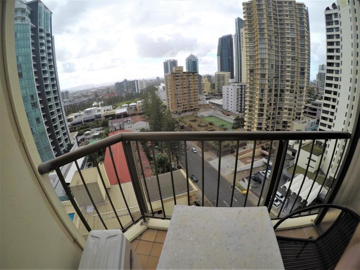 Surfers Holiday Apartments Gold Coast Esterno foto