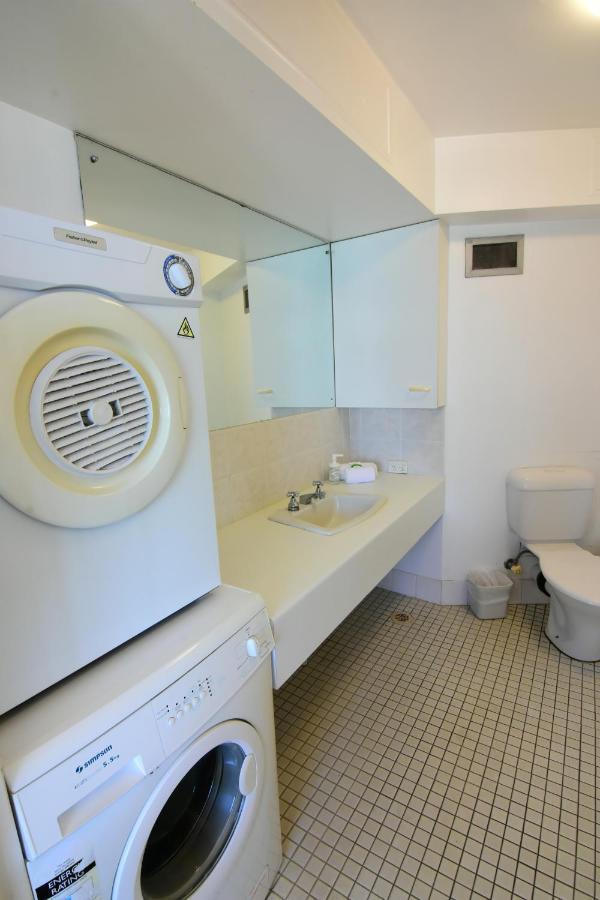 Surfers Holiday Apartments Gold Coast Esterno foto